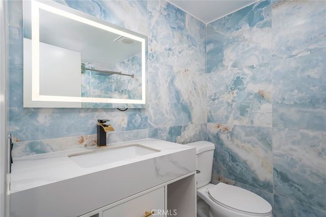 3309 Via Carrizo B, Laguna Woods, CA 92637
