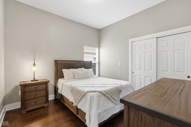 915 E Pleasant Run Parkway South Drive, Indianapolis, IN 46203