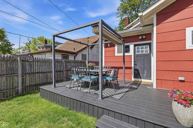 915 E Pleasant Run Parkway South Drive, Indianapolis, IN 46203