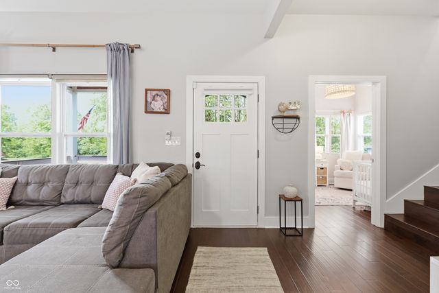 915 E Pleasant Run Parkway South Drive, Indianapolis, IN 46203