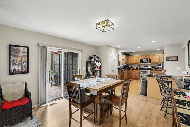 3544 S Creek Drive, Rochester, MI 48306