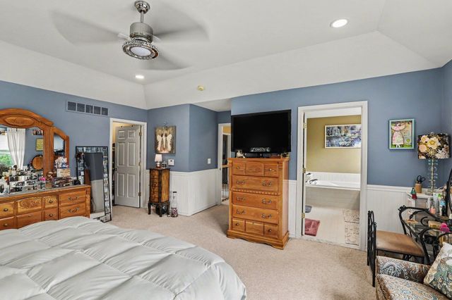 3544 S Creek Drive, Rochester, MI 48306