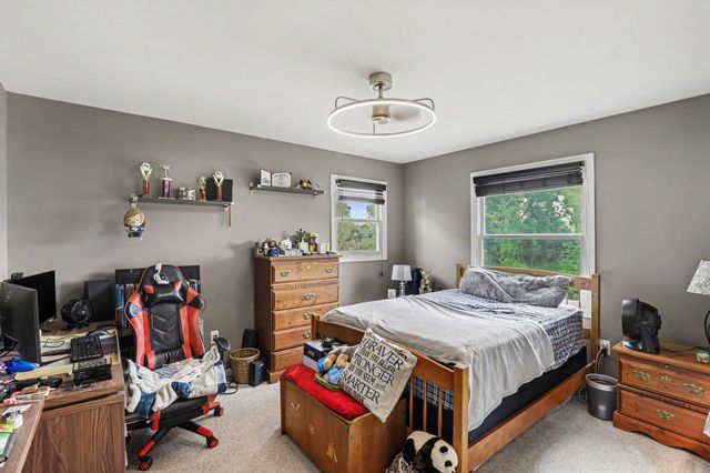3544 S Creek Drive, Rochester, MI 48306