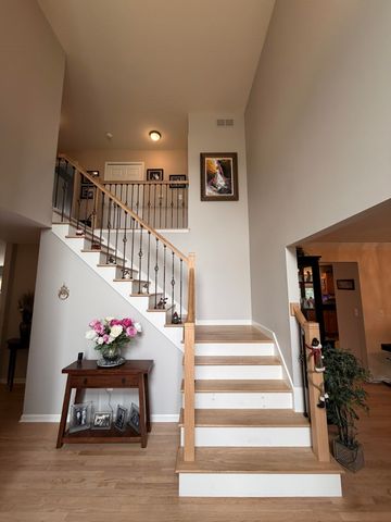 3544 S Creek Drive, Rochester, MI 48306