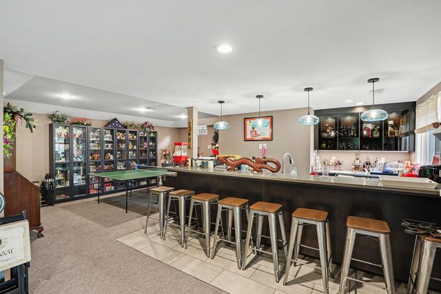 3544 S Creek Drive, Rochester, MI 48306
