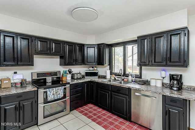 6744 Shieldwood Road, Toledo, OH 43617