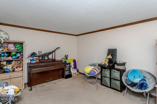 6744 Shieldwood Road, Toledo, OH 43617
