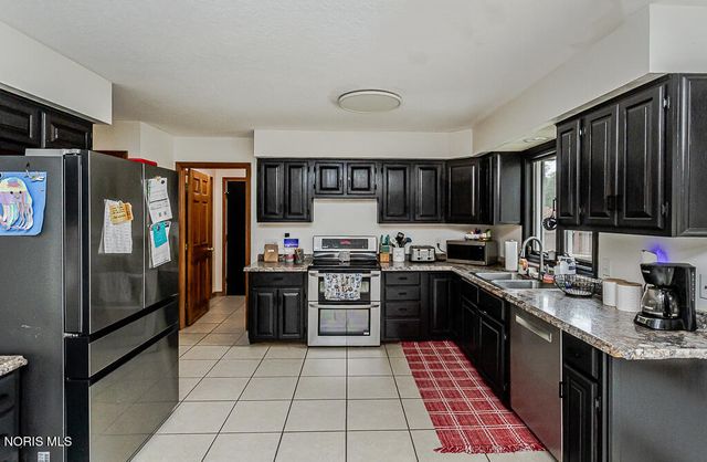 6744 Shieldwood Road, Toledo, OH 43617
