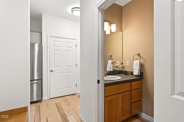 1249 NW John Fremont Street, Bend, OR 97703