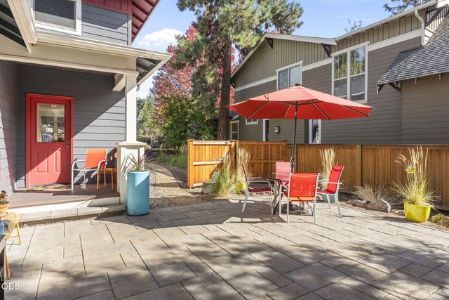 1249 NW John Fremont Street, Bend, OR 97703