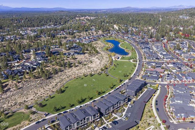 1249 NW John Fremont Street, Bend, OR 97703
