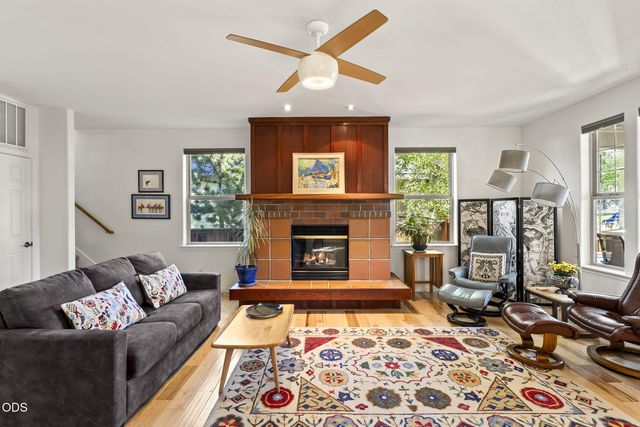1249 NW John Fremont Street, Bend, OR 97703