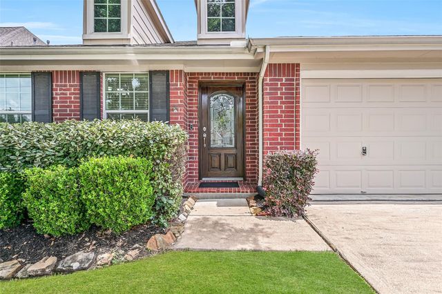 318 Lake Line Drive, Alvin, TX 77511
