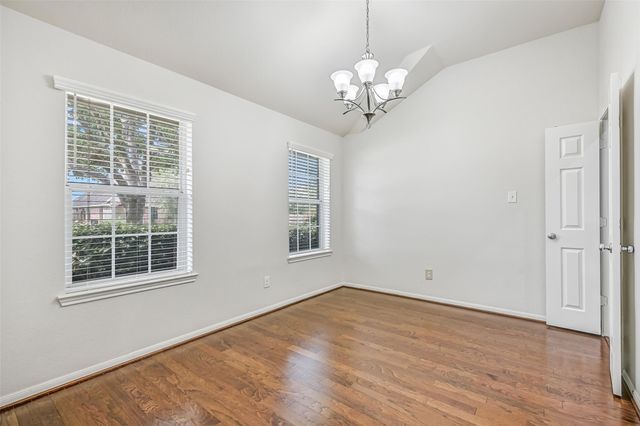 318 Lake Line Drive, Alvin, TX 77511