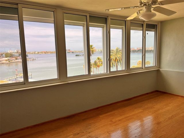 1868 SHORE DRIVE S 607, South Pasadena, FL 33707