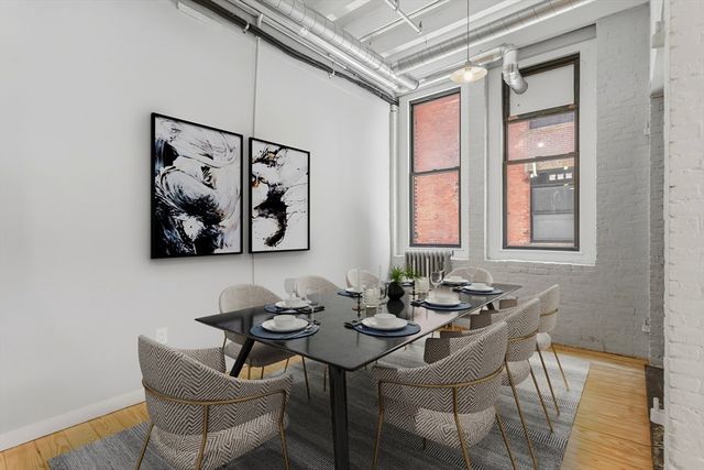 107 South St 2F, Boston, MA 02111
