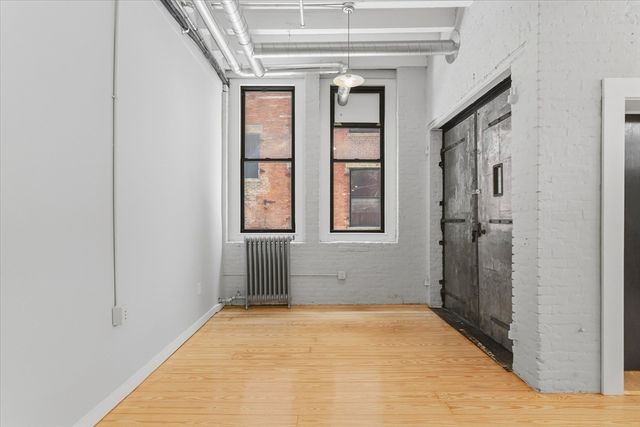 107 South St 2F, Boston, MA 02111