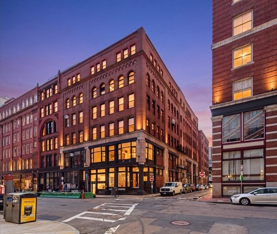 107 South St 2F, Boston, MA 02111