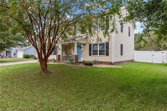 182 Rochdale LN, Suffolk, VA 23434