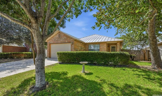 313 Chisholm Trl, Seguin, TX 78155