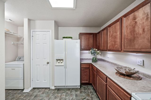 313 Chisholm Trl, Seguin, TX 78155