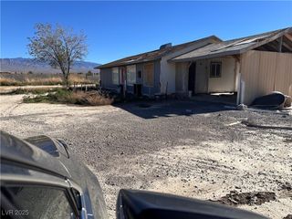 1711 Palm Drive, Pahrump, NV 89060