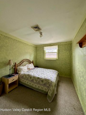 469 Tishauser Rd, Claverack, NY 12534