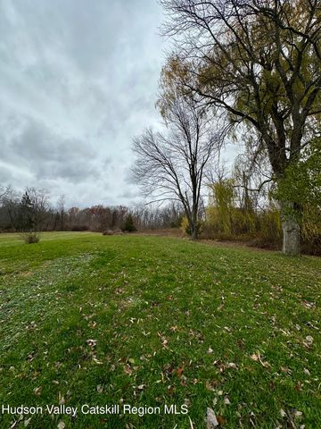 469 Tishauser Rd, Claverack, NY 12534