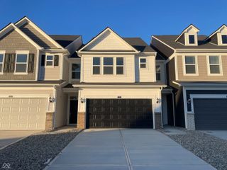 572 Garrow Drive, Westfield, IN 46074