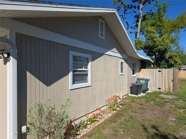 1411 29TH STREET W, Bradenton, FL 34205