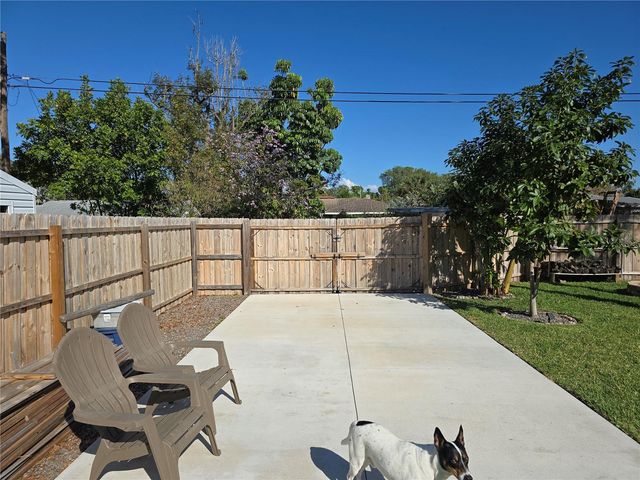 1411 29TH STREET W, Bradenton, FL 34205