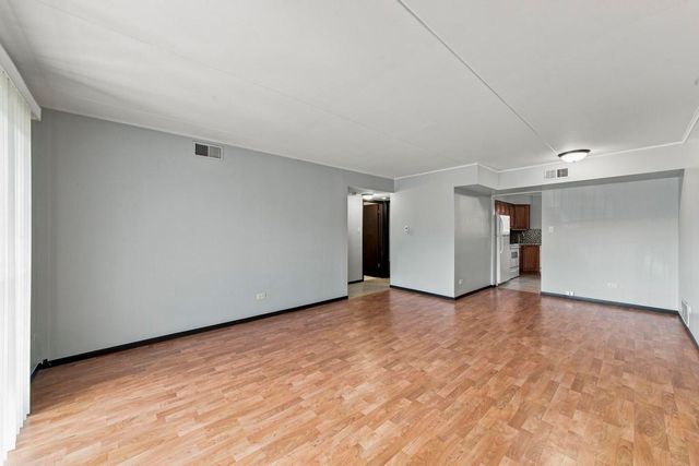 6408 Nature Drive 1W, Oak Forest, IL 60452