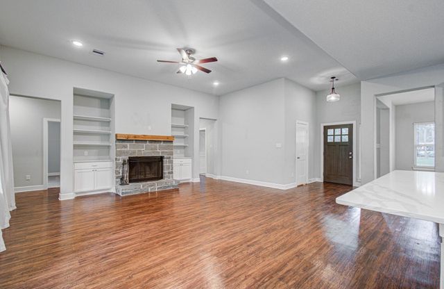65 County Road 2266, Cleveland, TX 77327