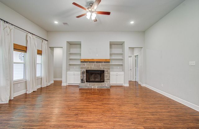 65 County Road 2266, Cleveland, TX 77327