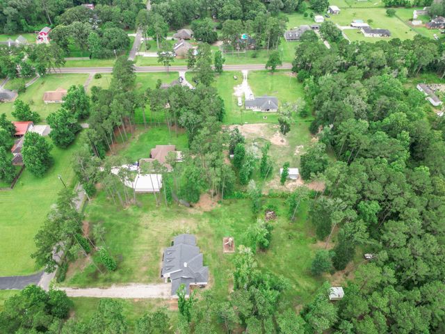 65 County Road 2266, Cleveland, TX 77327