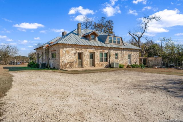 108 Oak Bluff, Boerne, TX 78006