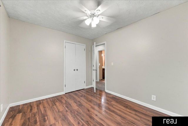 5806 S 113 Street, Omaha, NE 68137