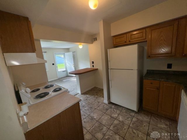 109 E Doris Drive, Fairborn, OH 45324