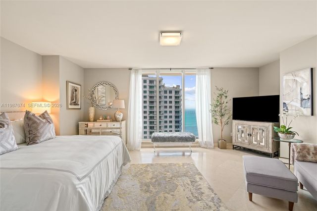 901 Brickell Key Blvd 2804, Miami, FL 33131