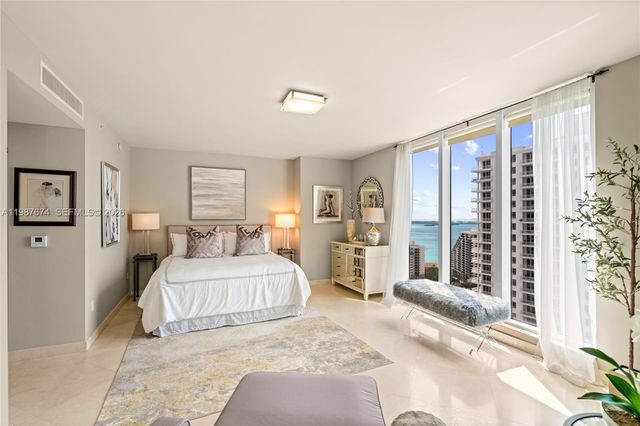 901 Brickell Key Blvd 2804, Miami, FL 33131