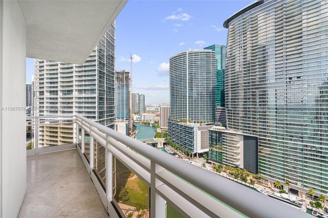 901 Brickell Key Blvd 2804, Miami, FL 33131