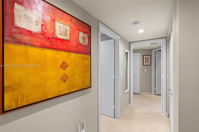 901 Brickell Key Blvd 2804, Miami, FL 33131