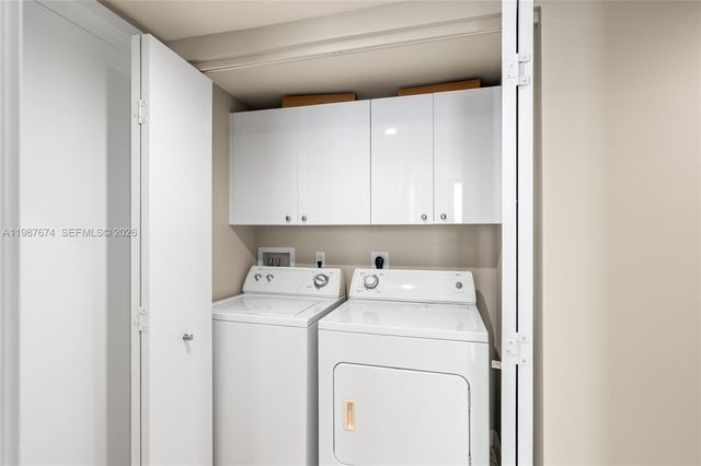 901 Brickell Key Blvd 2804, Miami, FL 33131