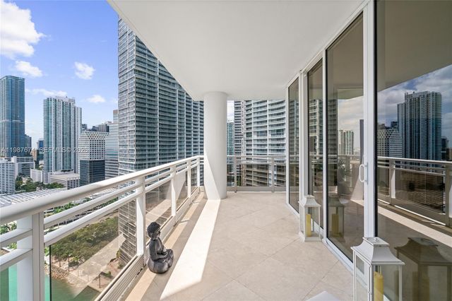 901 Brickell Key Blvd 2804, Miami, FL 33131