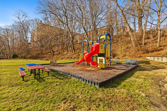 60 Barker Street 317, Mount Kisco, NY 10549