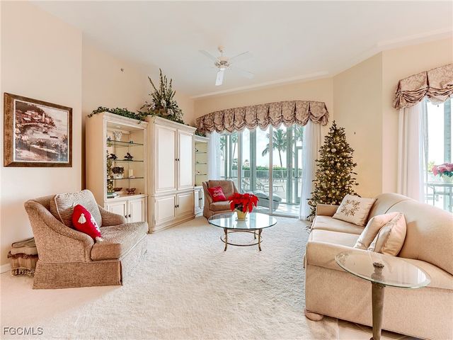 4141 Bay Beach LN 426, Fort Myers Beach, FL 33931