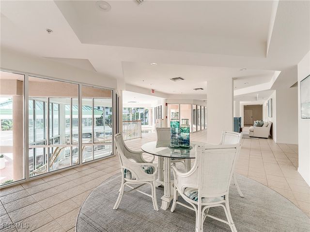 4141 Bay Beach LN 426, Fort Myers Beach, FL 33931