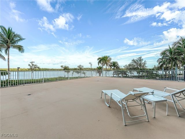 4141 Bay Beach LN 426, Fort Myers Beach, FL 33931