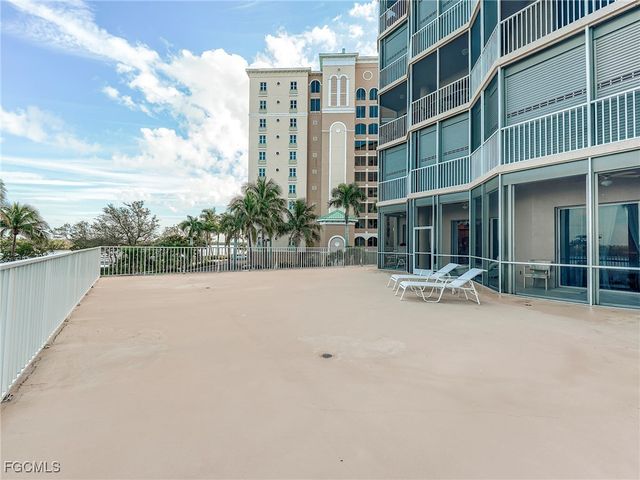 4141 Bay Beach LN 426, Fort Myers Beach, FL 33931