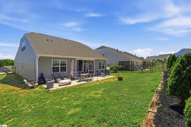 284 Double Crest Drive, Greer, SC 29687